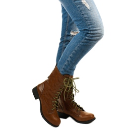 Dunkelbraune Schnürstiefel S10