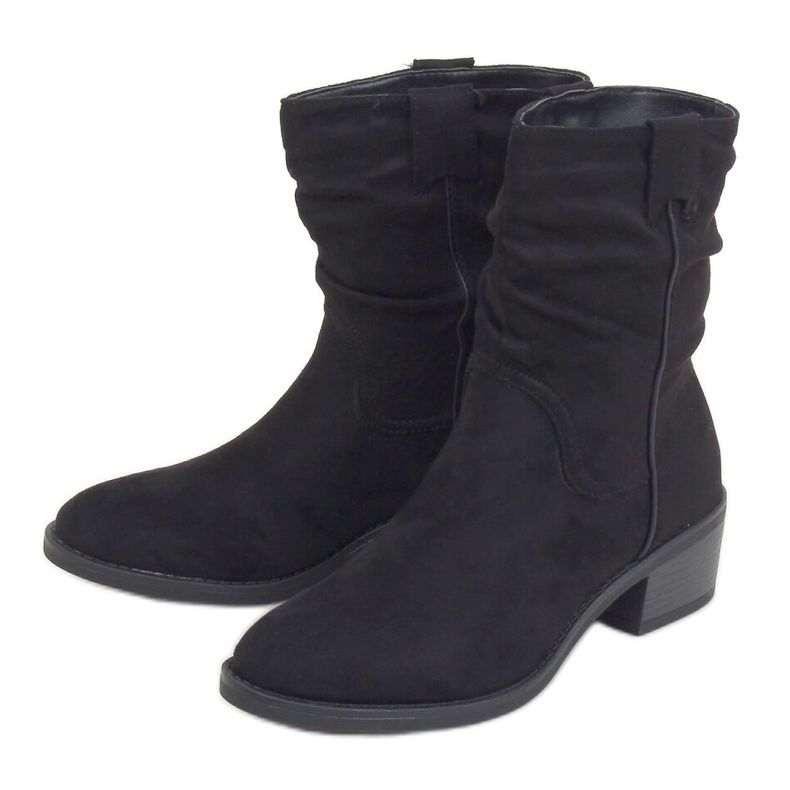 Schwarze Stiefel mit niedrigem Absatz 3345 Schwarz