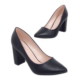 Pumps am Pfosten schwarz NF-65P Black