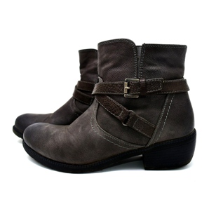 Wie trägt man Stiefeletten? Drei Vorschläge für modische Styles