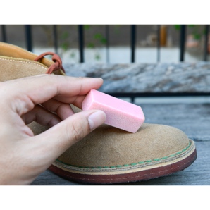 So reinigen Sie Wildlederschuhe – Hausmittel