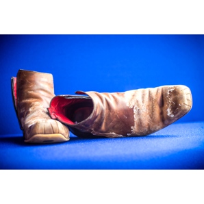 Wie entferne ich Salz aus Wildlederschuhen?