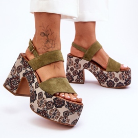 Sandalen mit Lederabsätzen Maciejka 06089-24 Grün 1