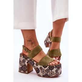 Sandalen mit Lederabsätzen Maciejka 06089-24 Grün 2