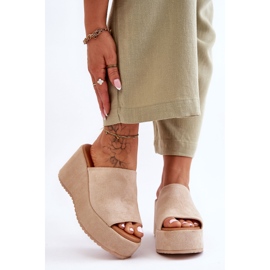Solide Plateau-Hausschuhe für Damen Beige Martina 1