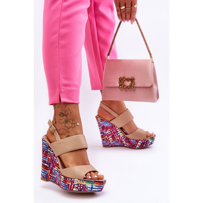 Calderia Damen-Keilsandalen Beige 2