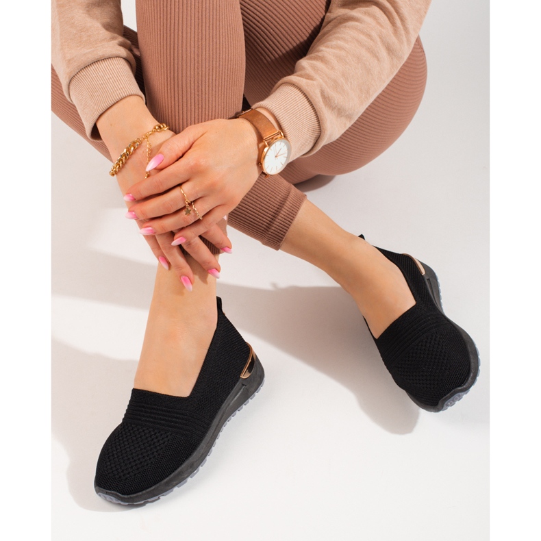 Durchbrochene schwarze Shelovet-Sneakers für Damen 2