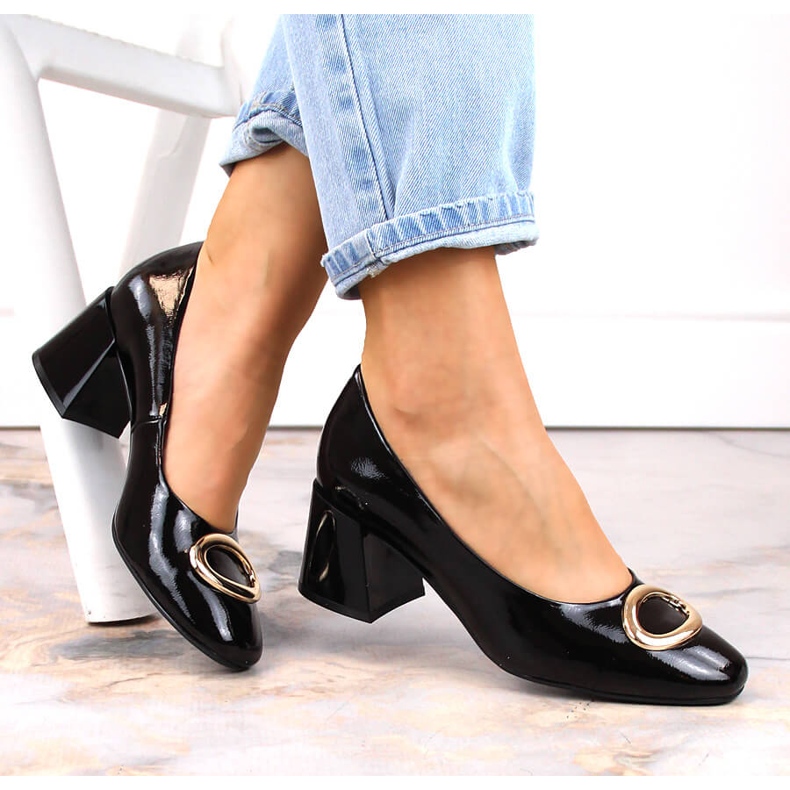 Damen-Pumps aus Lackleder mit dekorativem Absatz, schwarz, Vinceza 10930 1