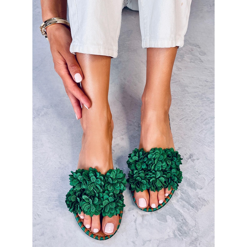 Prima Green Blumenpantoffeln grün 2