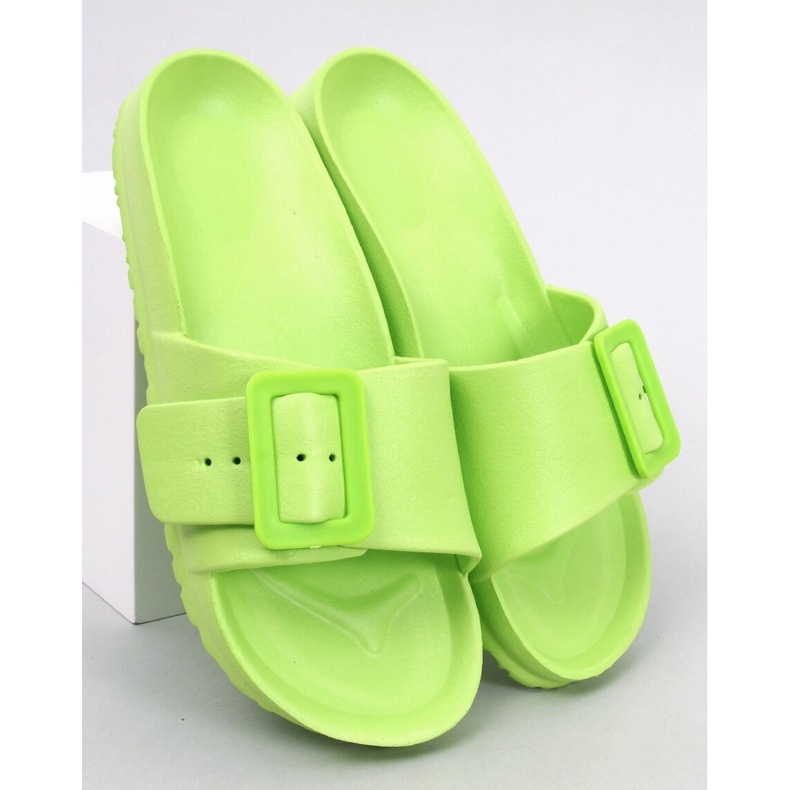 Romero Green Gummi-Slipper mit Schnalle grün 1