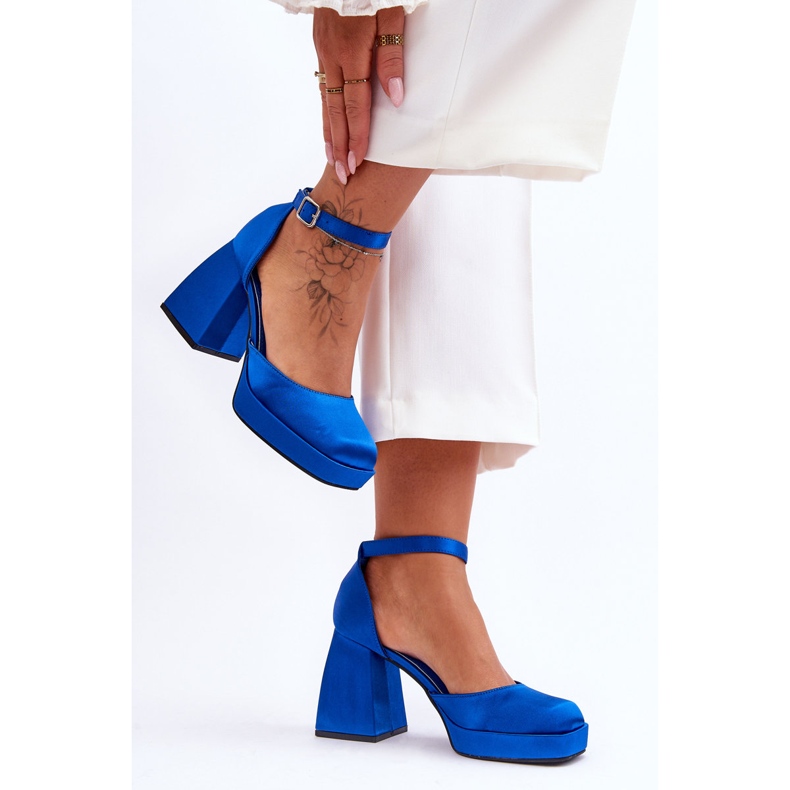 Modische Pumps auf massiven Absätzen Blue Sandia blau 2