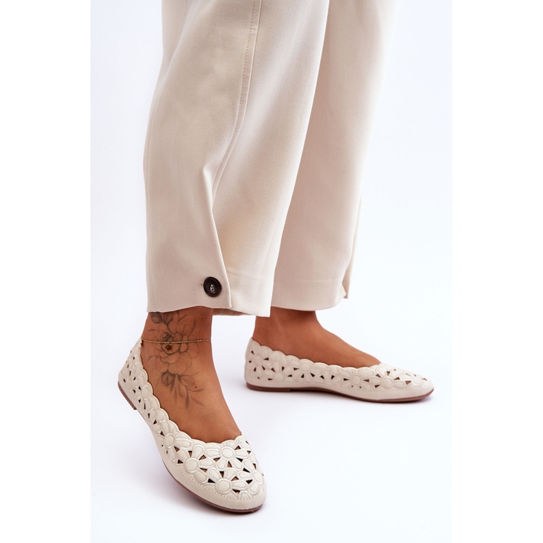 PE1 Durchbrochene, glänzende Ballerina für Damen in Beige, Visionär 1