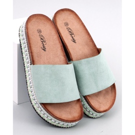 Donnie Green verzierte Sandalen grün 1