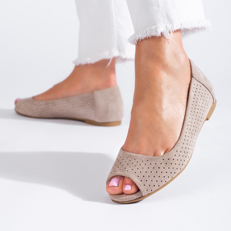 Beige durchbrochene Ballerinas für Damen Shelovet 1