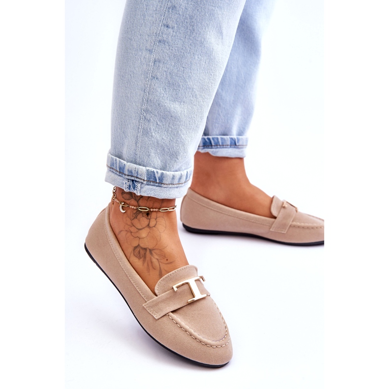 Klassische Slip-on-Mokassins mit Verzierung, Hellbeige 2