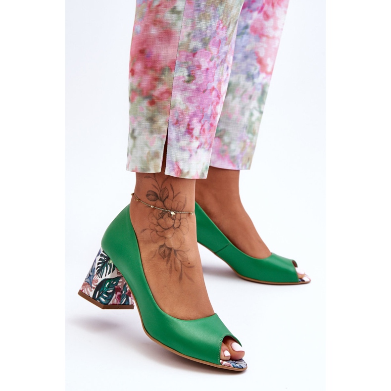 Lewski Shoes Lederpumps mit dekorativem Absatz Leski Shoes 2608/K Grün 1