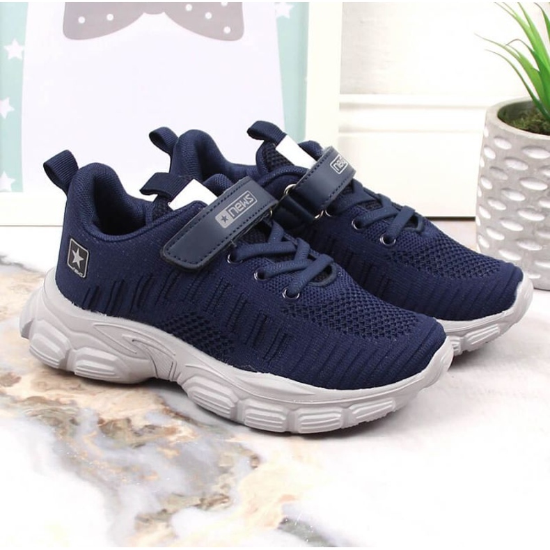 Sportschuhe auf der Plattform News Jr EVE395 in Marineblau 2