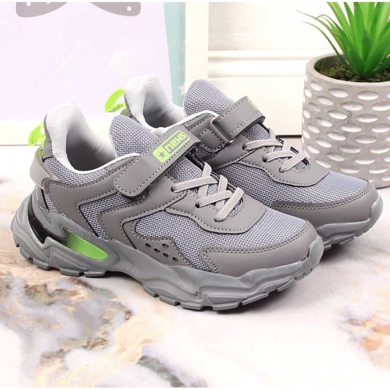 News Jr EVE398B graue Plateau-Sportschuhe 1