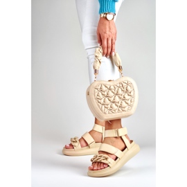 La.Fi Beigefarbene Sandalen mit Kette 2