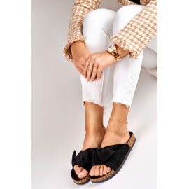 Klassische schwarze Hausschuhe mit Schleife 2