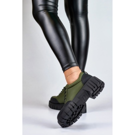 Dunkelgrüne Schuhe aus Öko-Leder 2