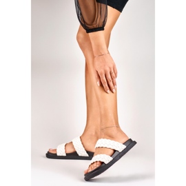 Schwarz-weiß gewebte Damenhausschuhe 2