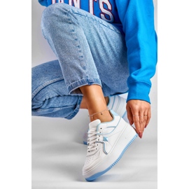 Weiße Damen-Sneaker mit blauen Accessoires 1