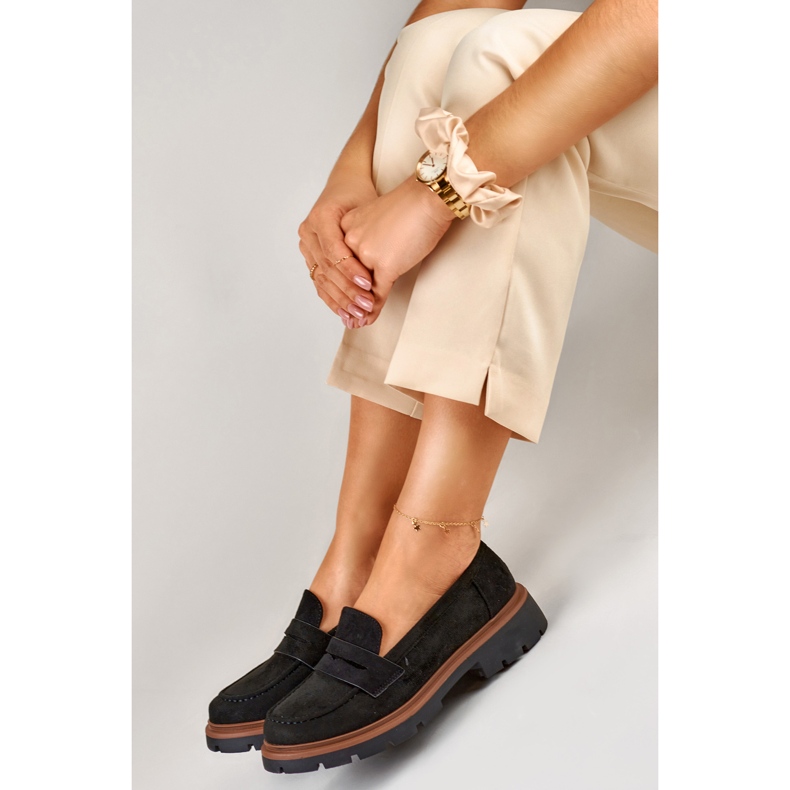 Klassische schwarze Wildleder-Loafer von Lilian 1