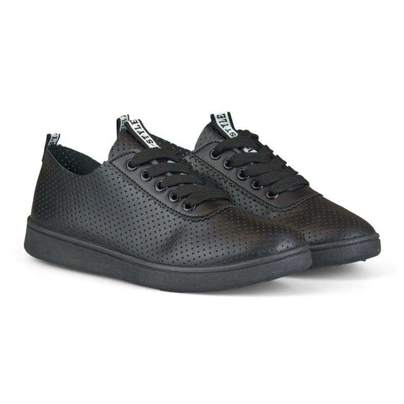 Schwarze, durchbrochene Damen-Sneaker von Bellis 2