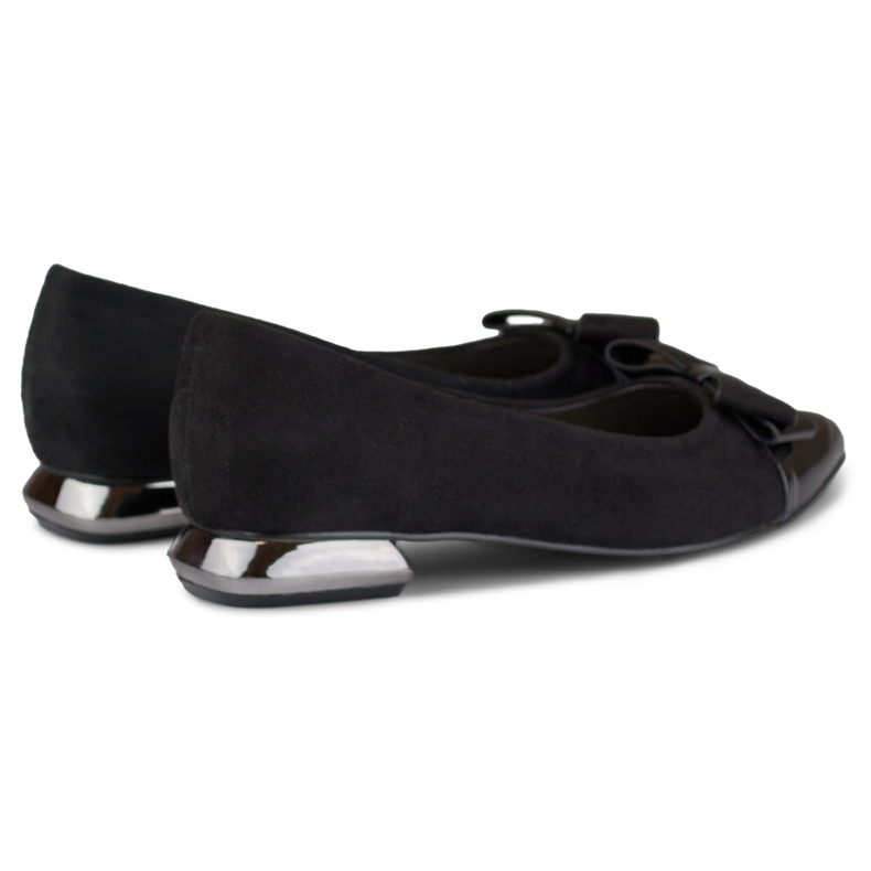 Pumps mit Schleife auf niedrigem silbernen Absatz schwarz 1