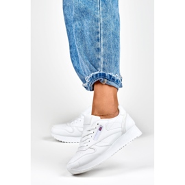 Klassische weiße Damen-Sneaker 2