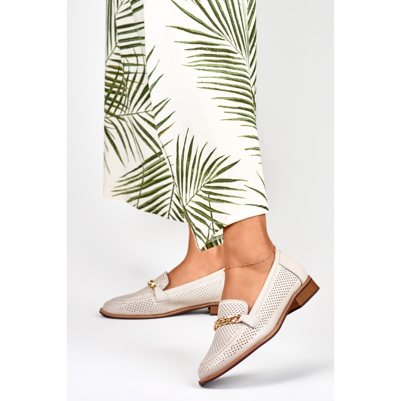 Durchbrochene Damenschuhe aus Naturleder beige 2