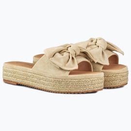 Beigefarbene Espadrilles mit Schleife 1