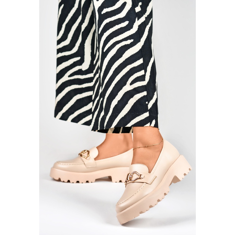 Beige Damen-Loafer aus Öko-Leder 2