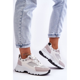 PM1 Sportschuhe zum Schnüren auf weißer Escape-Plattform 2