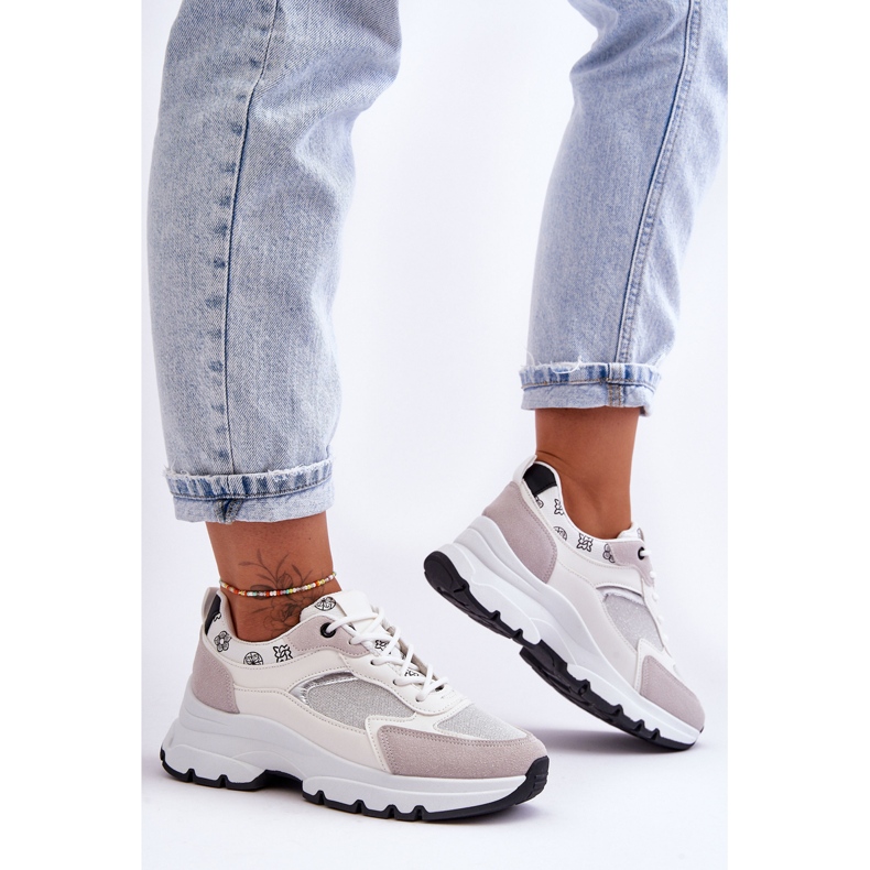 PM1 Sportschuhe zum Schnüren auf weißer Escape-Plattform 2