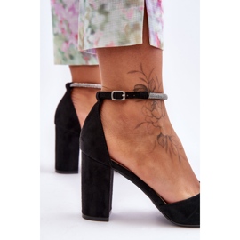 Schwarze Diamant-Wildlederpumps mit Zirkonia 2