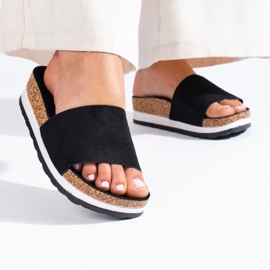 Schwarze Wildlederpantoffeln mit dicken Shelovet-Sohlen 1