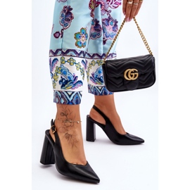 Klassische Peep-Toe-Pumps in Schwarz, My Love 1