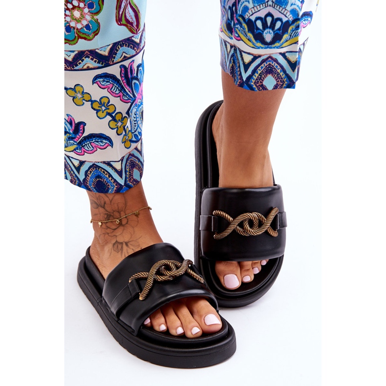 Damen-Sandalen mit Verzierung, Rückseite schwarz 2