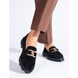 Schwarze Wildlederstiefel mit Kette von Shelovet 1