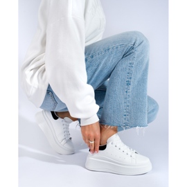 Weiße Sportschuhe für Damen von Shelovet 1