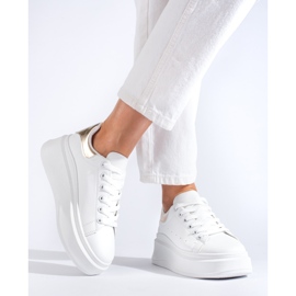 Weiße Sportschuhe für Damen von Shelovet 1