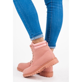 Queentina Rosa Fallensteller 1