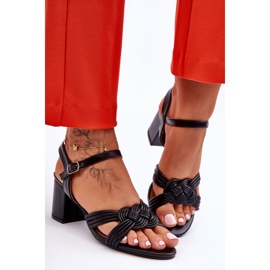 Ledersandalen mit schwarzem Meriel-Absatz 2