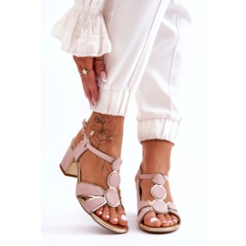 Evento Damen-Sandalen aus Leder mit niedrigem Absatz in Rosa von Riley 1