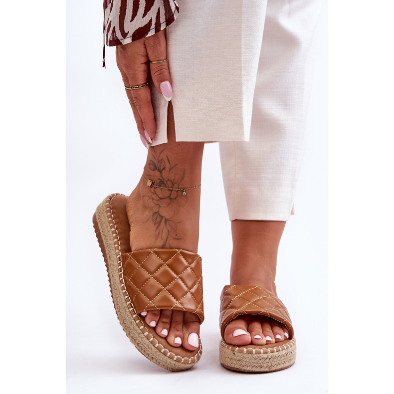 Camel Lullaby Plateau-Hausschuhe für Damen braun 2