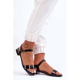 Damen-Sandalen mit dekorativem Riemen, flach, Schwarz, Adissa 1