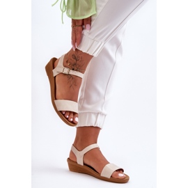 Arya klassische niedrige Keilsandalen Beige 1
