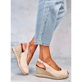 Nevil Beige Espadrilles mit offenem Zehenbereich und Keilabsatz 1